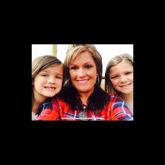 Meet your Posher, Toni - Picture 5 of 6